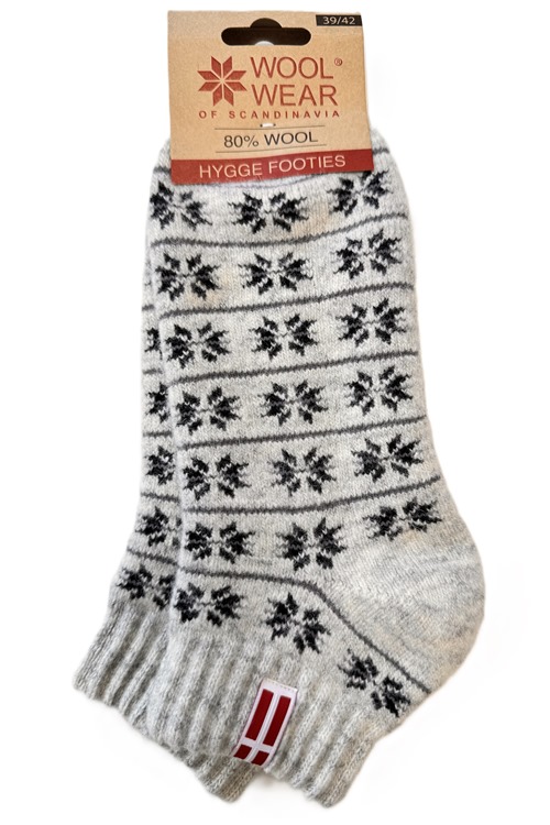 Varma ankelstrumpor av 80% lammull från WOOLWEAR of Scandinavia