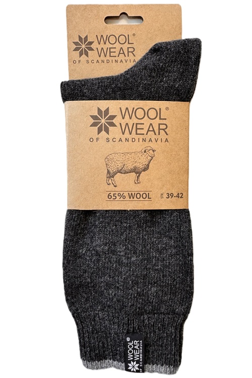 Mjuka mysstrumpor av 65% lammull från WOOLWEAR of Scandinavia